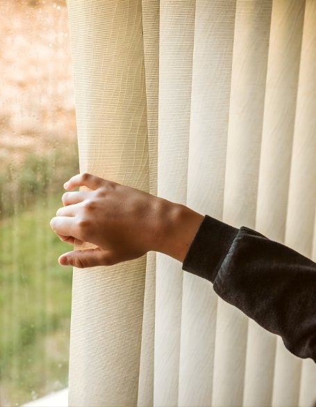 Premium curtains by D’ Art Effects for luxury interior design, crafted to enhance modern home décor with elegant fabrics and flawless finish.